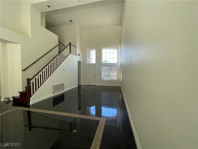 Foto del edificio - 932 Marino Hills Dr