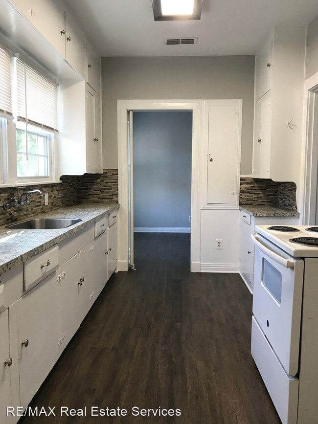 Building Photo - 3 br, 1 bath House - 3466 Johnette  Unit B...