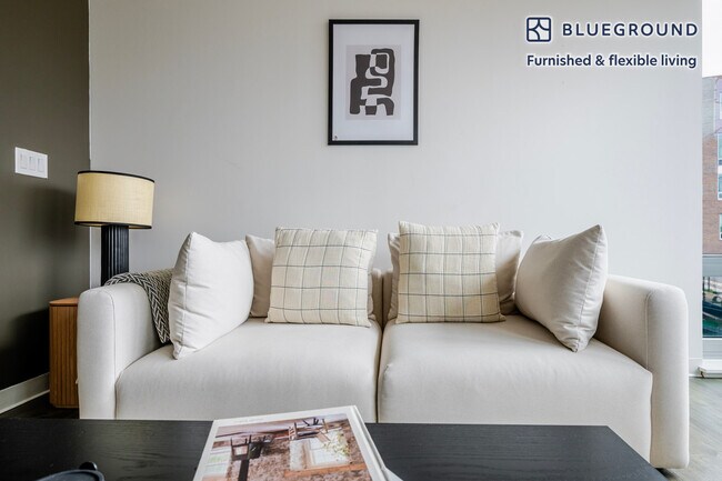 Foto del edificio - 5 Glassworks Ave