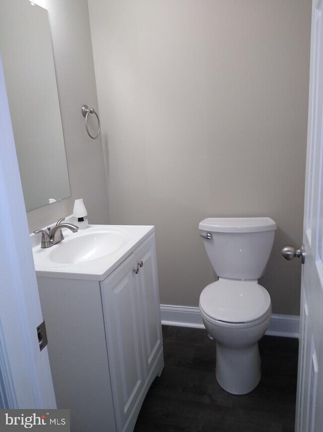 Foto del edificio - 79 Garden Rd