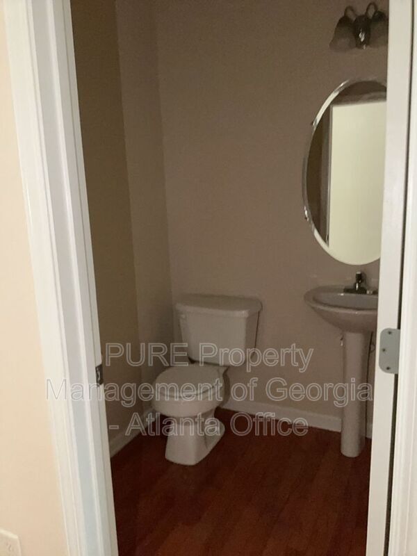 Foto del edificio - 278 Parc View Ln
