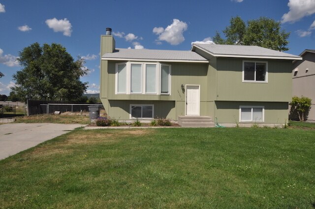 Primary Photo - 18105 E Springfield Ave