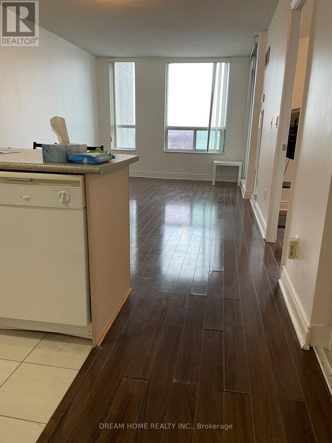 Photo du bâtiment - 50 Brian Harrison Way