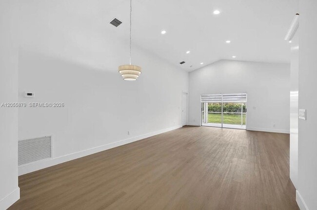 Foto del edificio - 1599 Oak Berry Cir