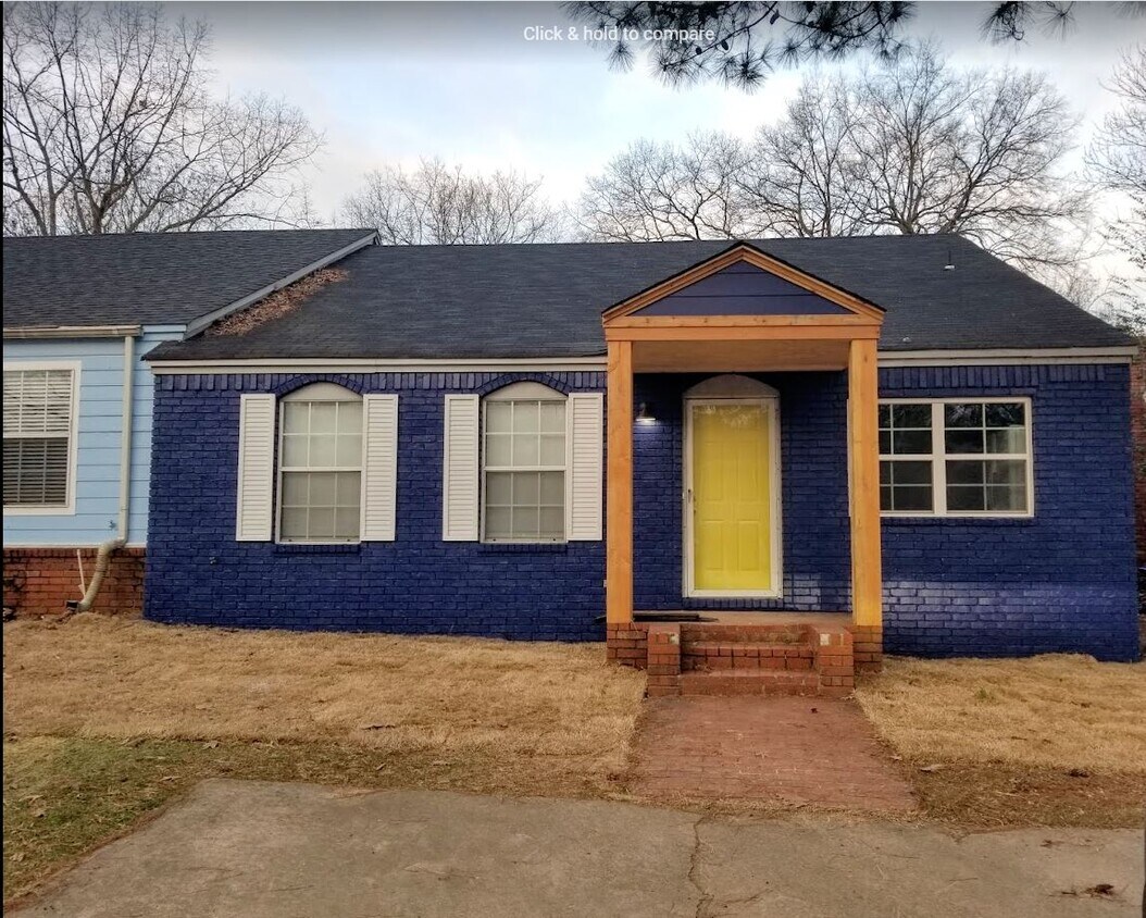 Primary Photo - 3 Briarwood Cir