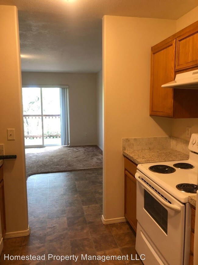 Foto del edificio - 2750 Brooks Ave NE