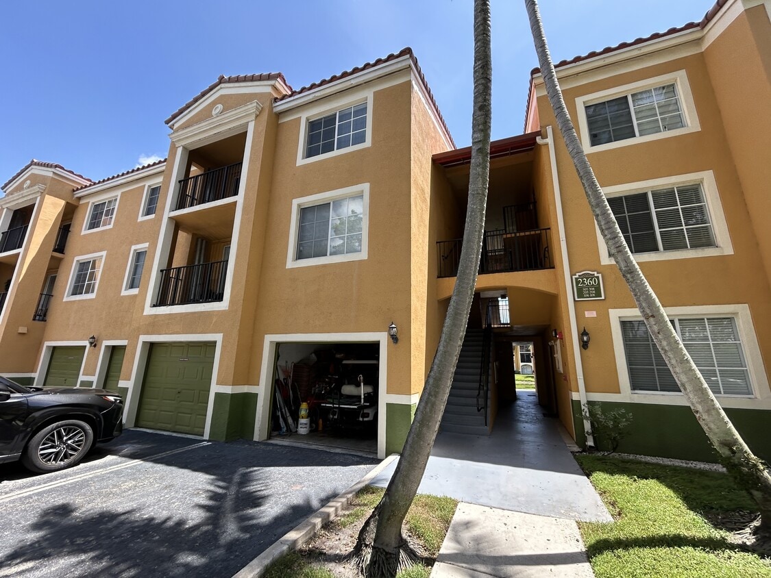 Photo - 2360 E Preserve Way (Miramar, FL)
