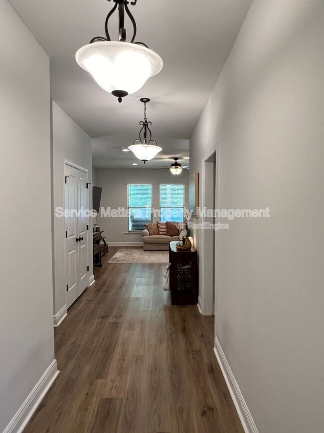 Building Photo - 6087 Cheyenne Dr