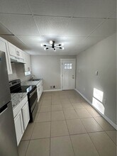 Building Photo - 1807 Luzerne St Building Photo - 1807 Luzerne St