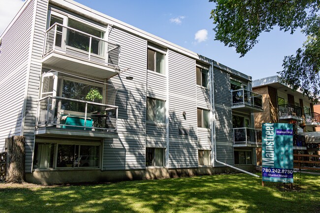 Photo du bâtiment - Shardan Manor Apartments
