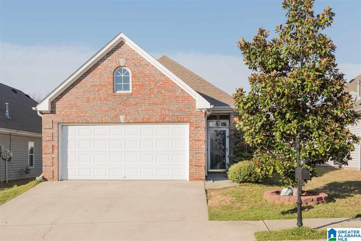 Primary Photo - 297 High Ridge Dr