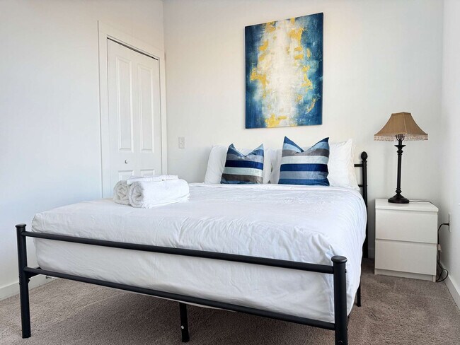 Foto del edificio - 542 Boulevard NE