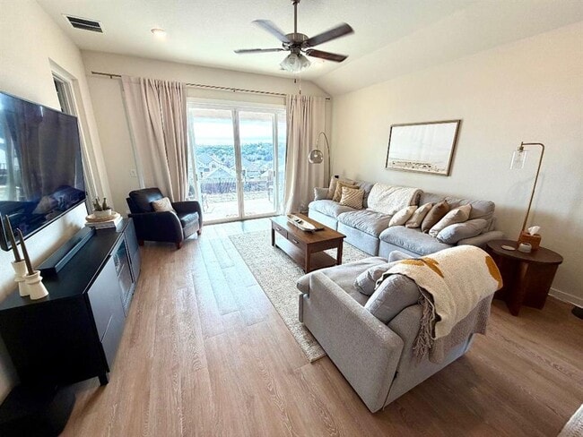 Building Photo - 228 Indian Shoal Dr