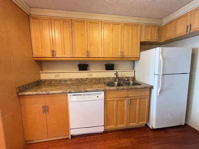 Foto del edificio - 1676 Ala Moana Blvd