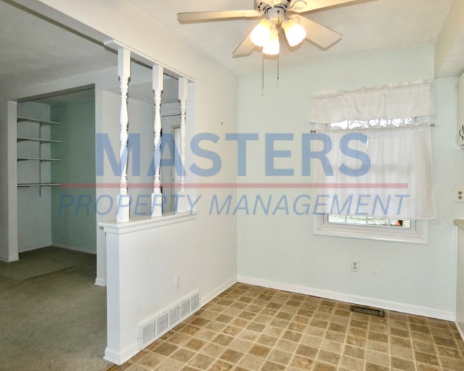 Building Photo - 160 Quail Rd