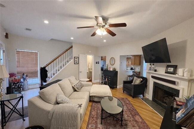 Photo - 1401 Wedgewood Ct Townhome