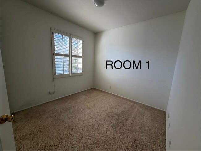 Rm 1 from door entrance angle - 2307 Ternberry Ct