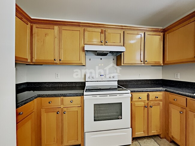 Foto del edificio - 679 Whispering Breeze