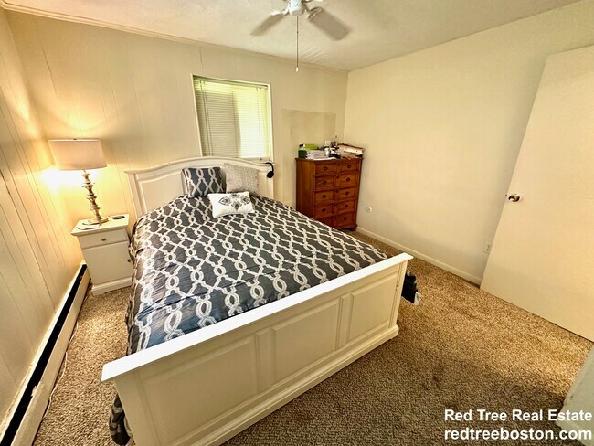 Foto del edificio - 8 Bryon Rd