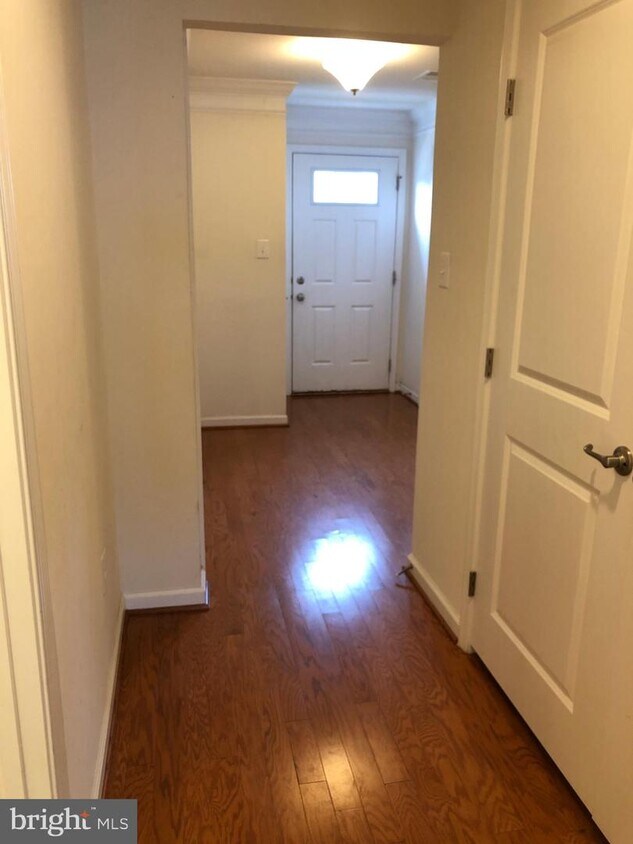 Foto principal - 13413 Waterford Hills Boulevard
