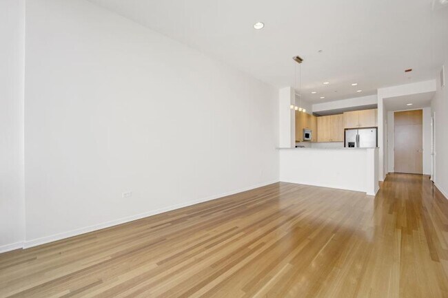 Foto del edificio - 2 bedroom in Chicago IL 60654