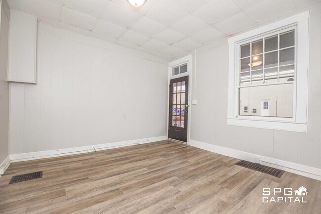 Building Photo - 38 Philadelphia Ave