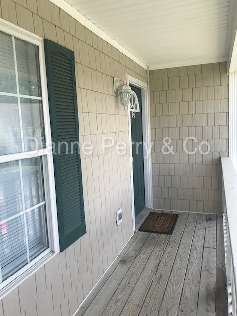 Foto del edificio - 4629 McClelland Dr