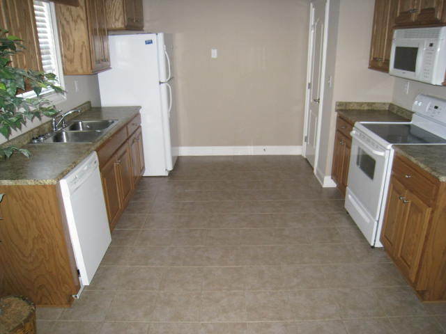Building Photo - Half off first full month rent move in special!