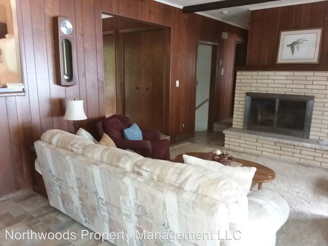 Foto del edificio - 8538 Huber Ln