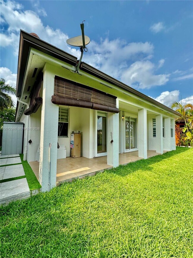 Foto del edificio - 14974 SW 18th Terrace