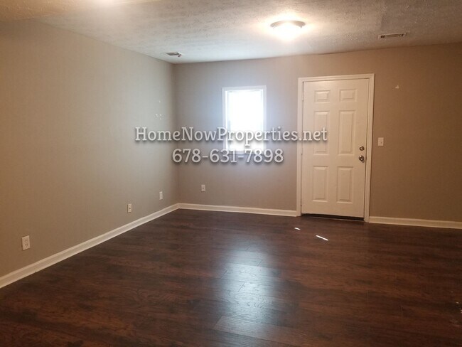 Building Photo - 144 Maddox St
