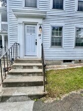 Building Photo - 111 Rockwell St