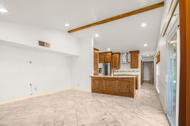 Building Photo - 5609 Hollow Pines Dr