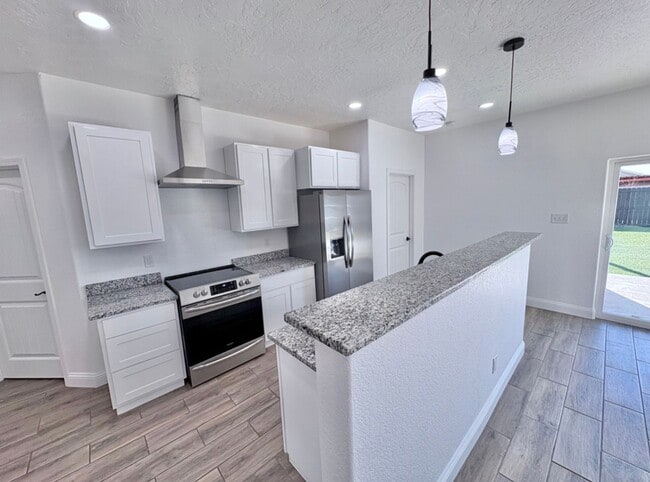 Foto del edificio - 1207 W Ave P