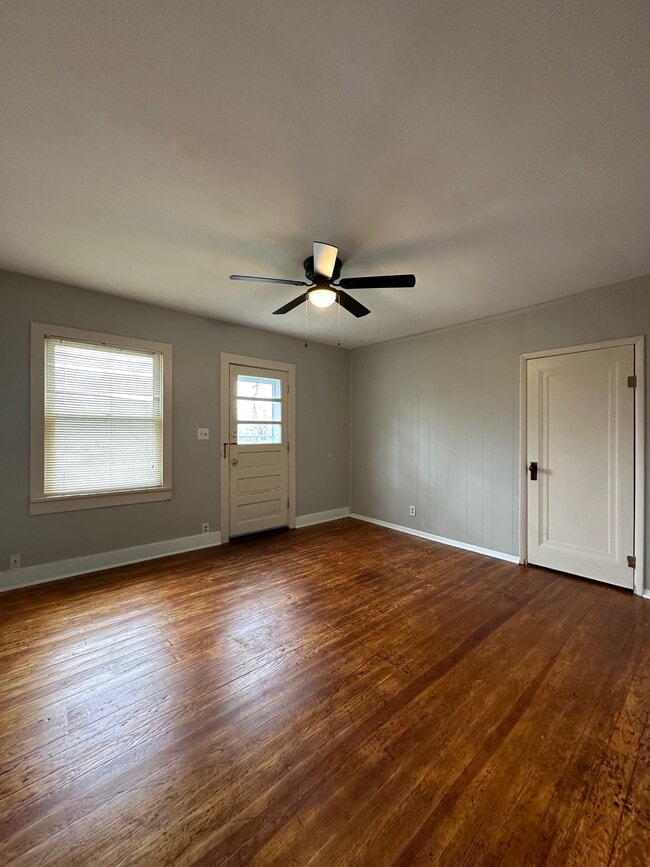 Photo - S 24th Duplex Apartment