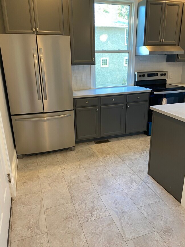 Foto del edificio - 618 W 26th St