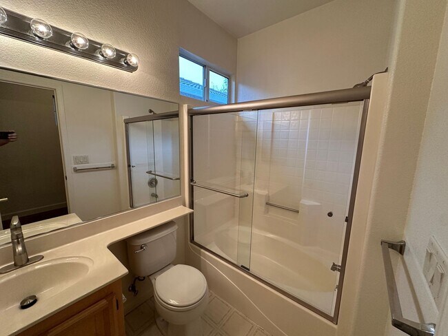 Foto del edificio - 3637 Cooper Island Rd