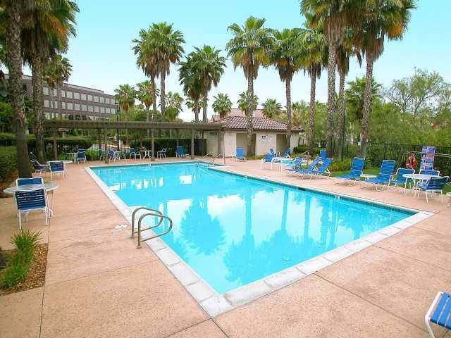 Foto del edificio - 10242 Wateridge Cir