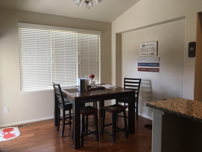 Building Photo - 4564 Brylie Way