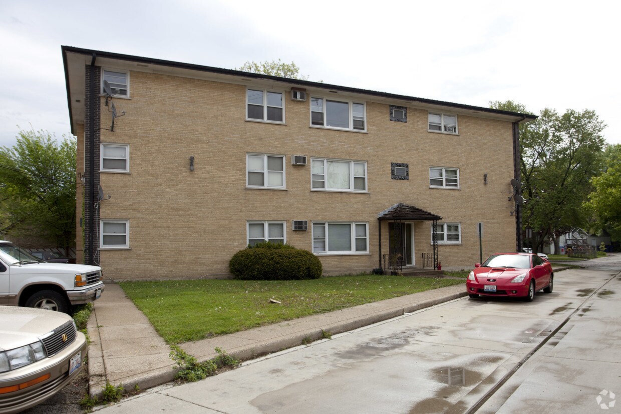 Foto del edificio - 7745 Adams St