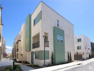 Building Photo - 1645 Hornet Dr