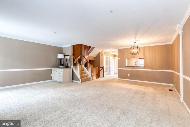 Foto del edificio - 10820 Sherwood Hill Rd