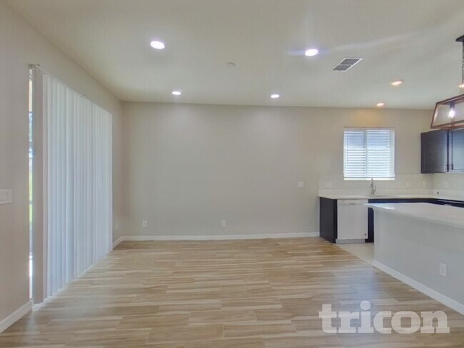 Building Photo - 6317 Domenico Ct