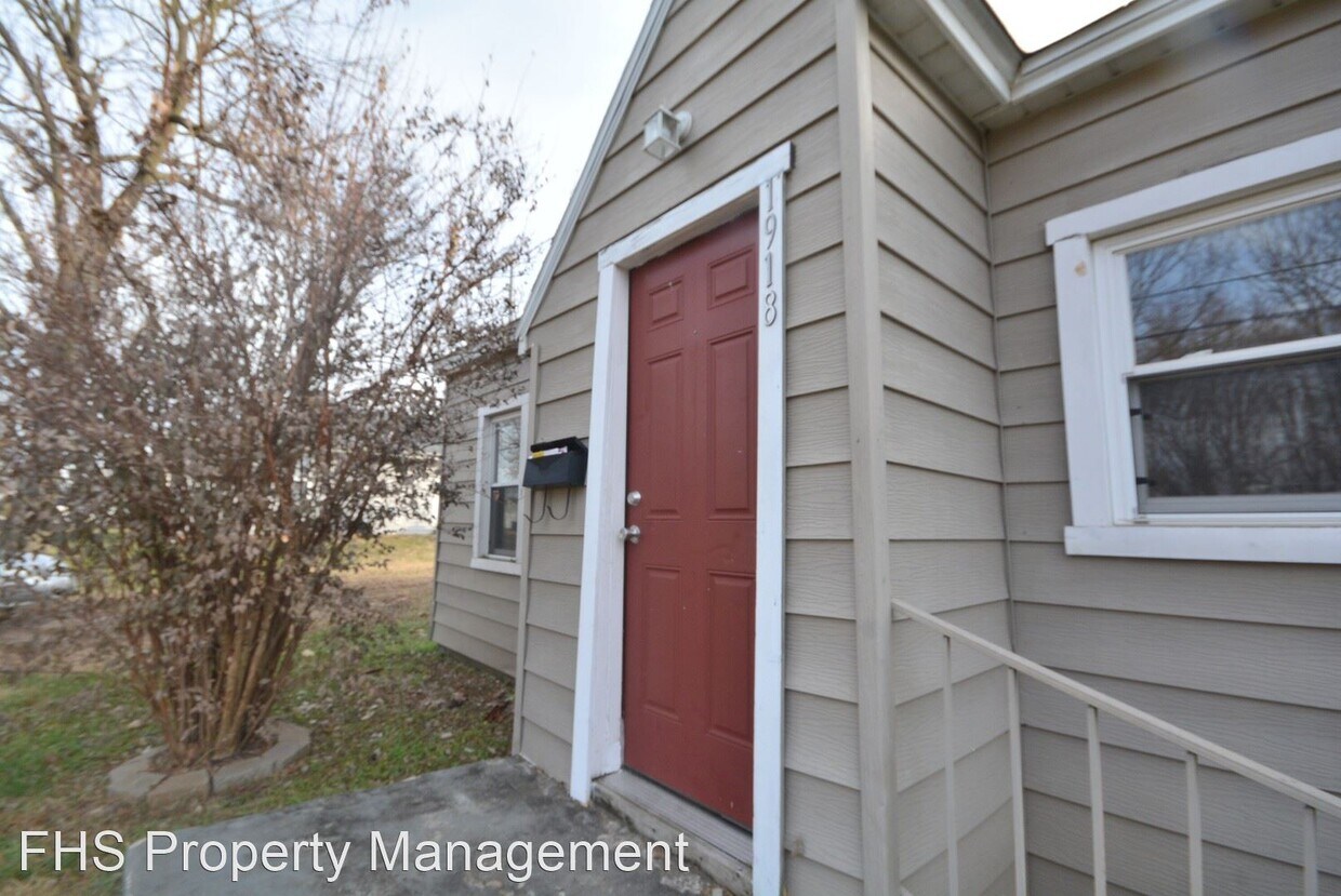 Foto principal - 2 br, 1 bath House - 1918 N Drury Ave