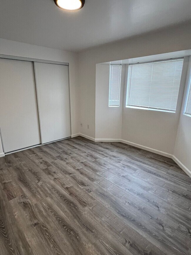 Foto del edificio - 851 NE A St