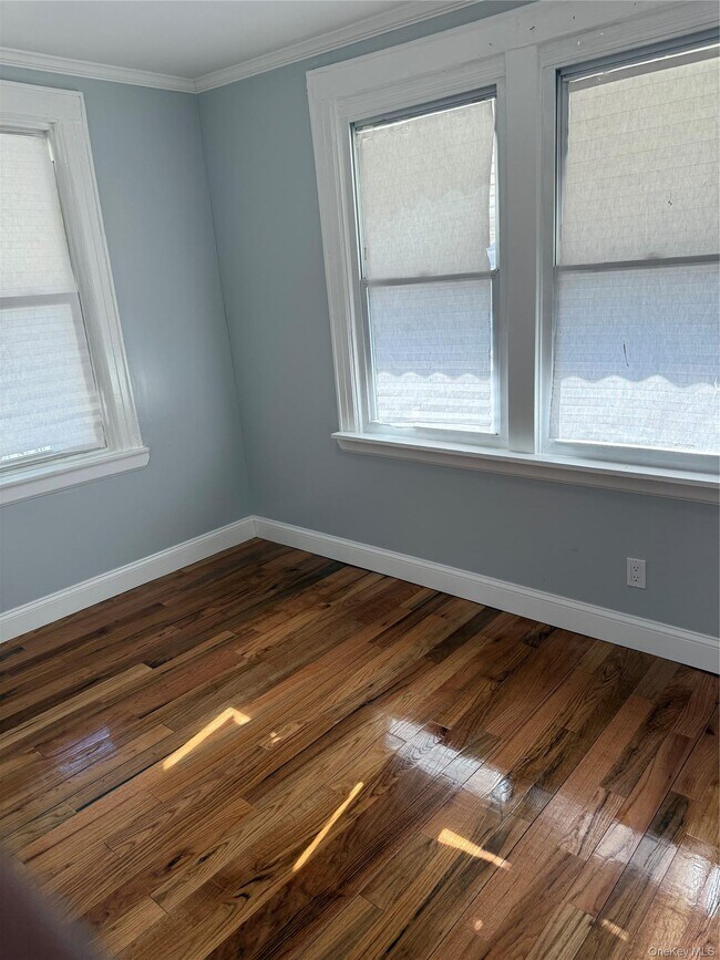 Foto del edificio - 111-33 208th St