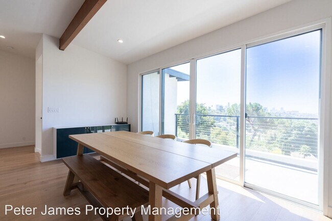 Building Photo - 3 br, 3 bath House - 1756 Rotary Dr