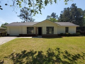 Building Photo - 103 Greene Dr