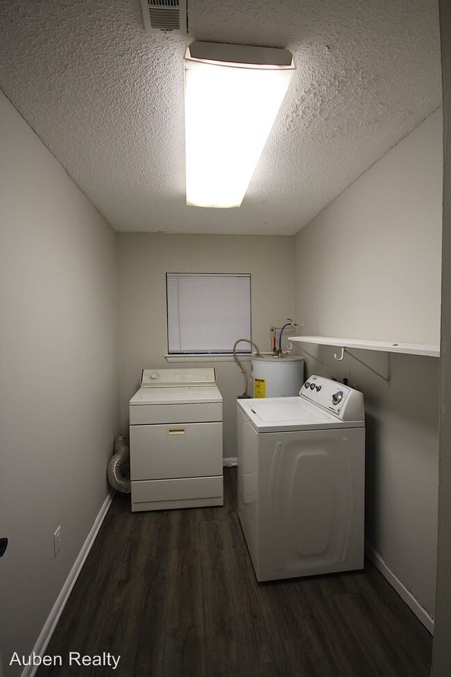 Foto del edificio - 2 br, 1 bath House - 7824 Basswood Drive