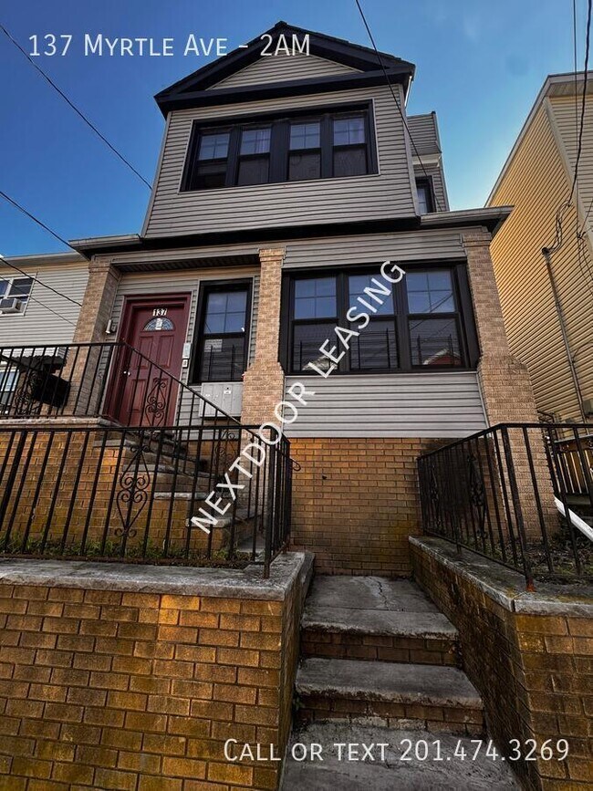 Building Photo - 137 Myrtle Ave